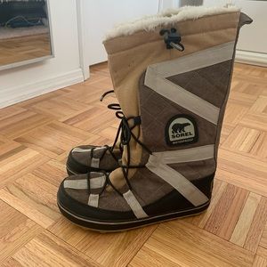Women’s Sorel Winter Boots Size 9